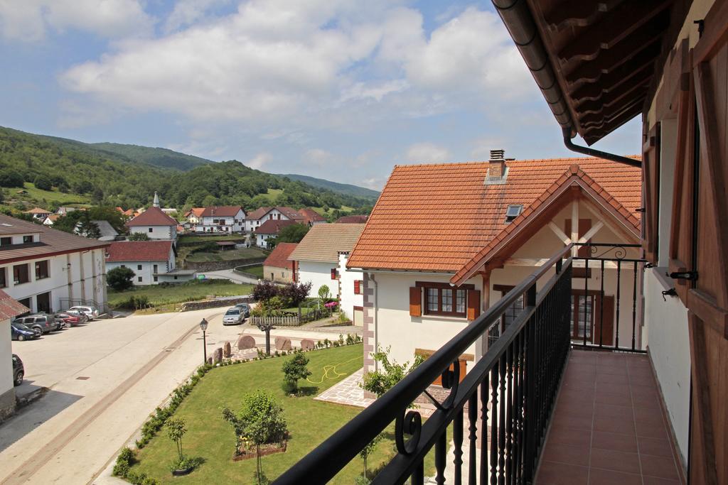 Apartamentos Irati Garralda Dış mekan fotoğraf